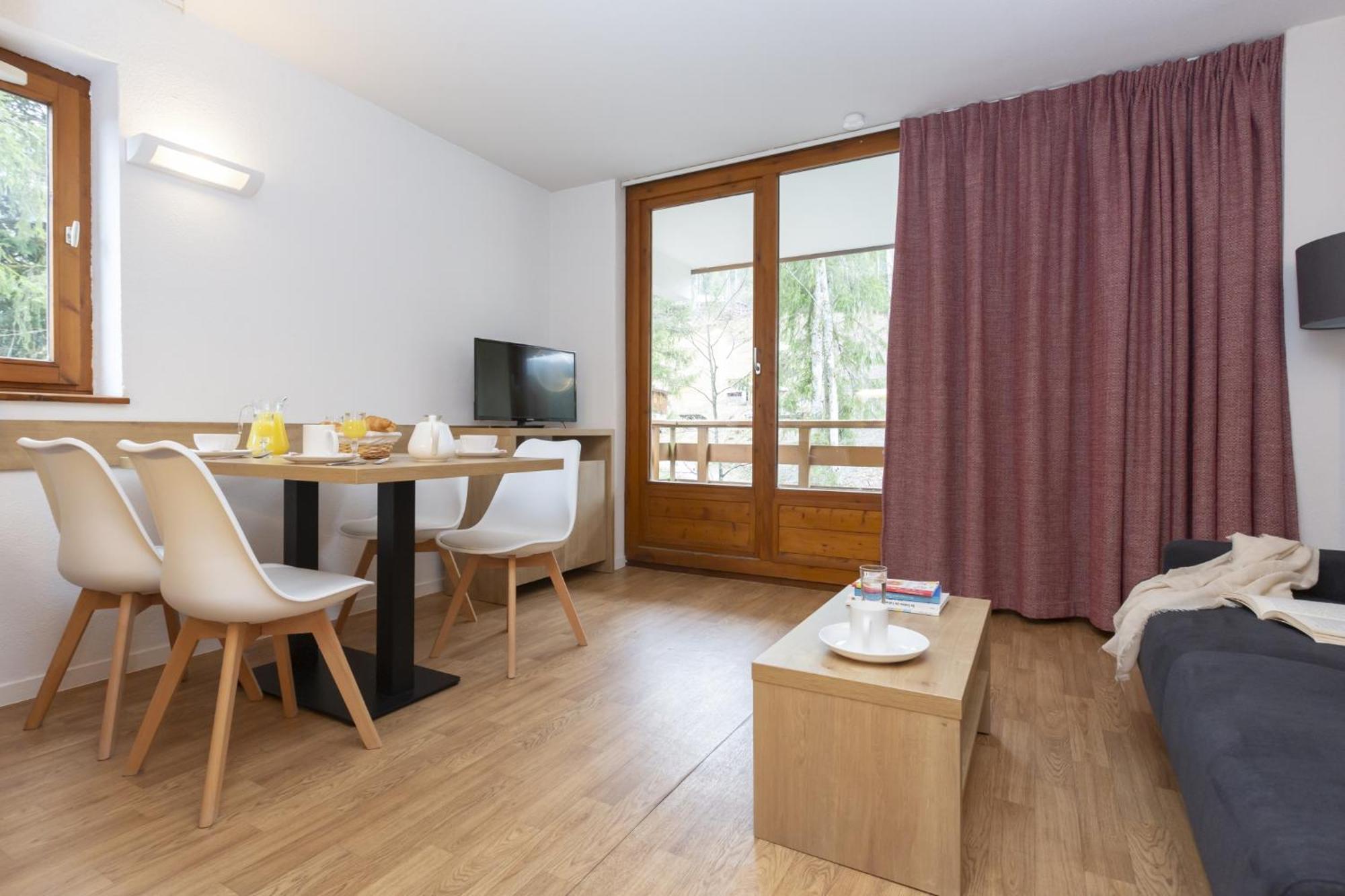 Residence Odalys Le Buet モリヨン エクステリア 写真